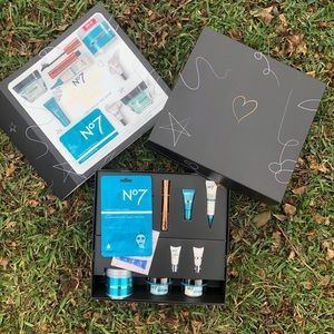 No. 7 skincare set